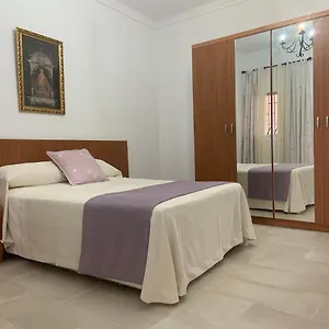 https://apartamento-con-patio-delantero.es-andalucia.com